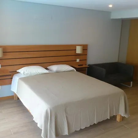 Lagoa Azul Do 2* Gerês