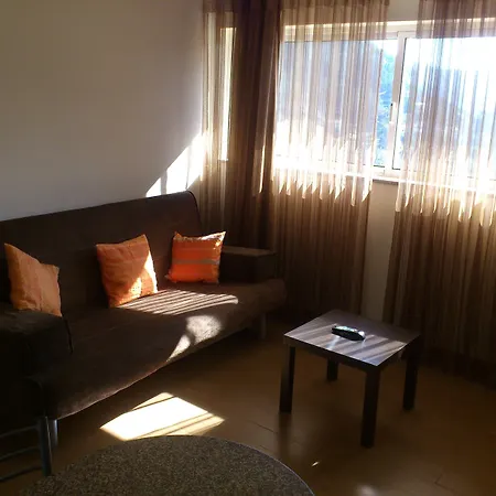 Lagoa Azul Do Gerês