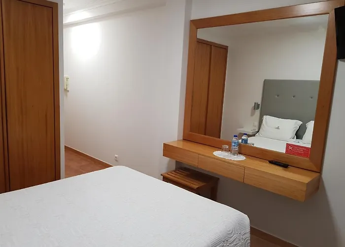 Lagoa Azul Do Hotel 2*