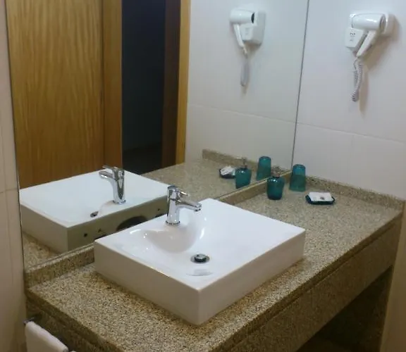 ホテル Lagoa Azul Do 2*