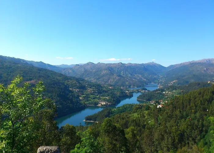 Lagoa Azul Do 2* Gerês
